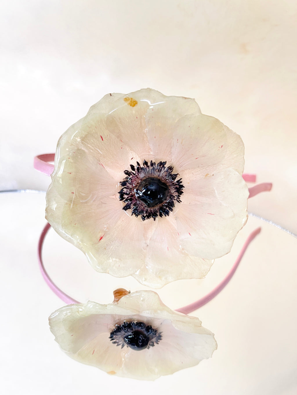 Real White Anemone Hair Clip / Brooch