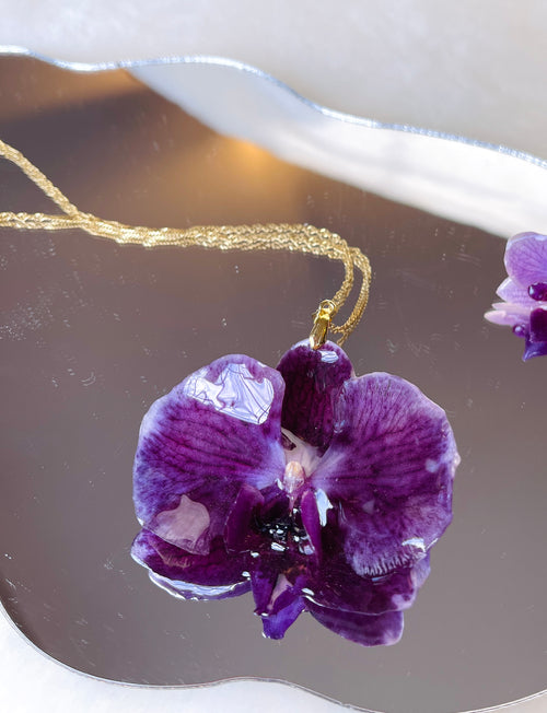 Deep Purple Orchid Stainless Steel Necklace – 3D Real Flower Pendant