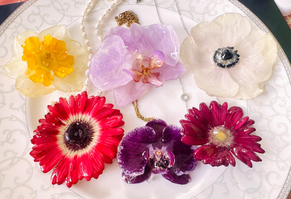 Deep Purple Orchid Stainless Steel Necklace – 3D Real Flower Pendant