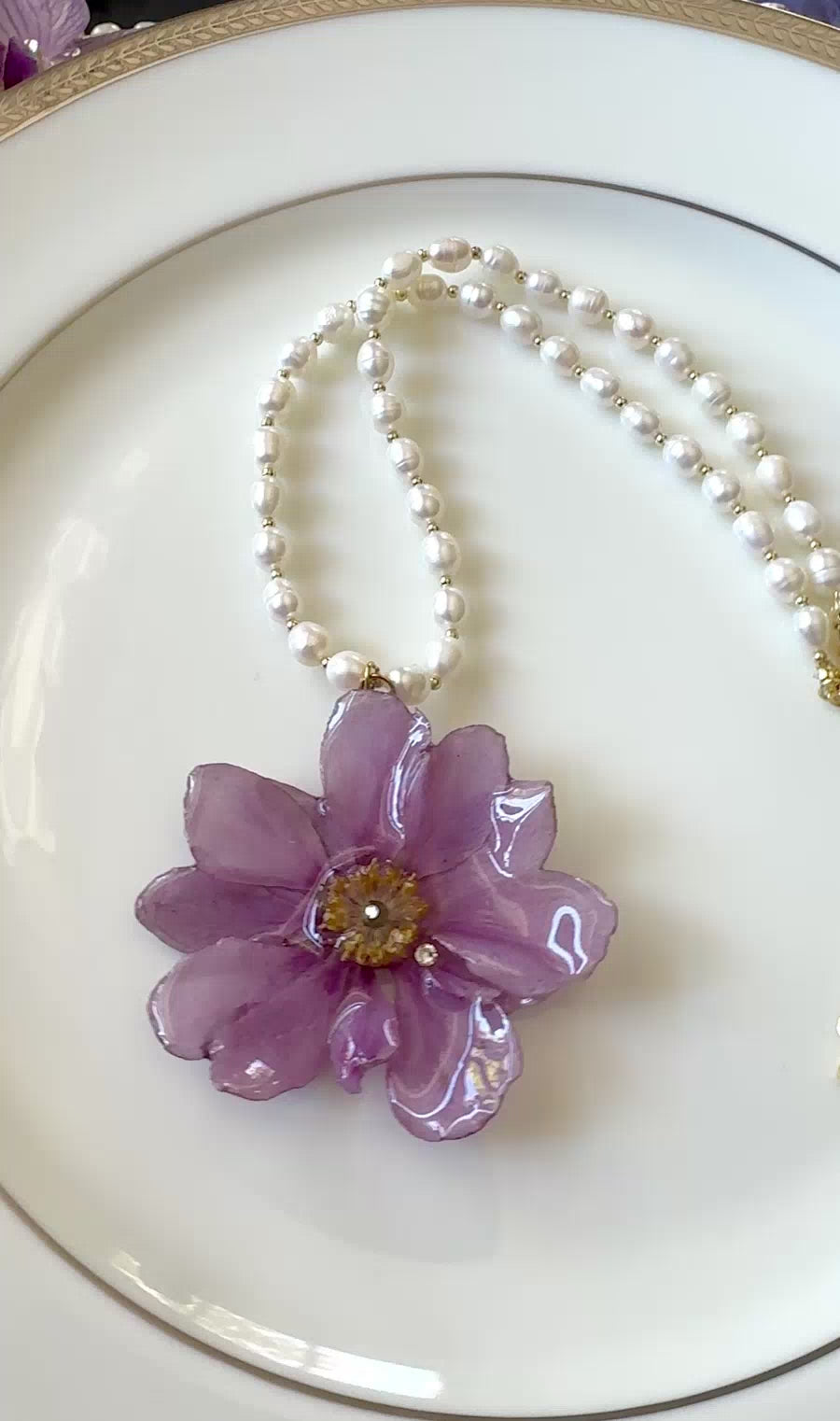Wild Cotton Flower Pearl Necklace