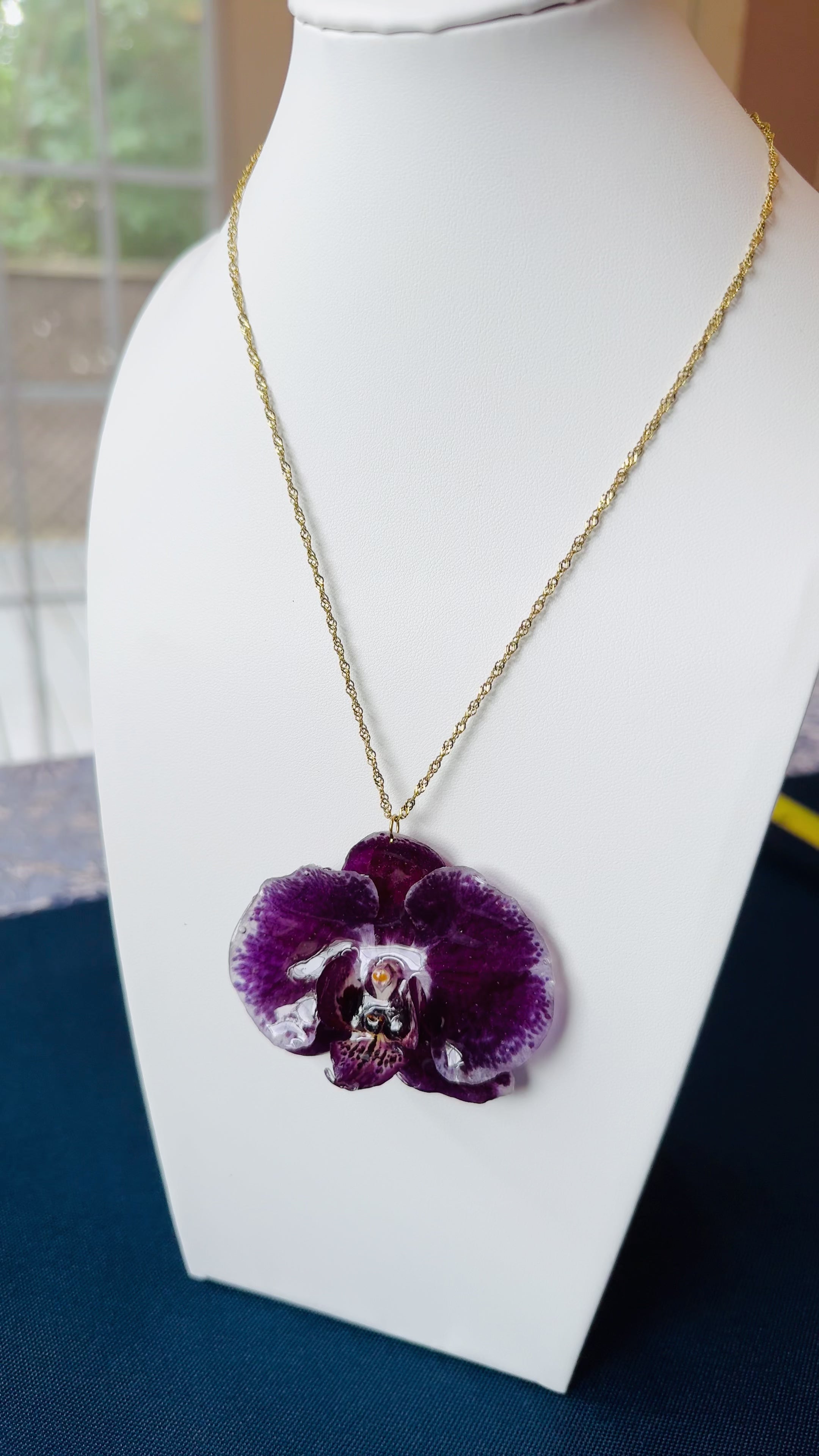 Deep Purple Orchid Stainless Steel Necklace – 3D Real Flower Pendant