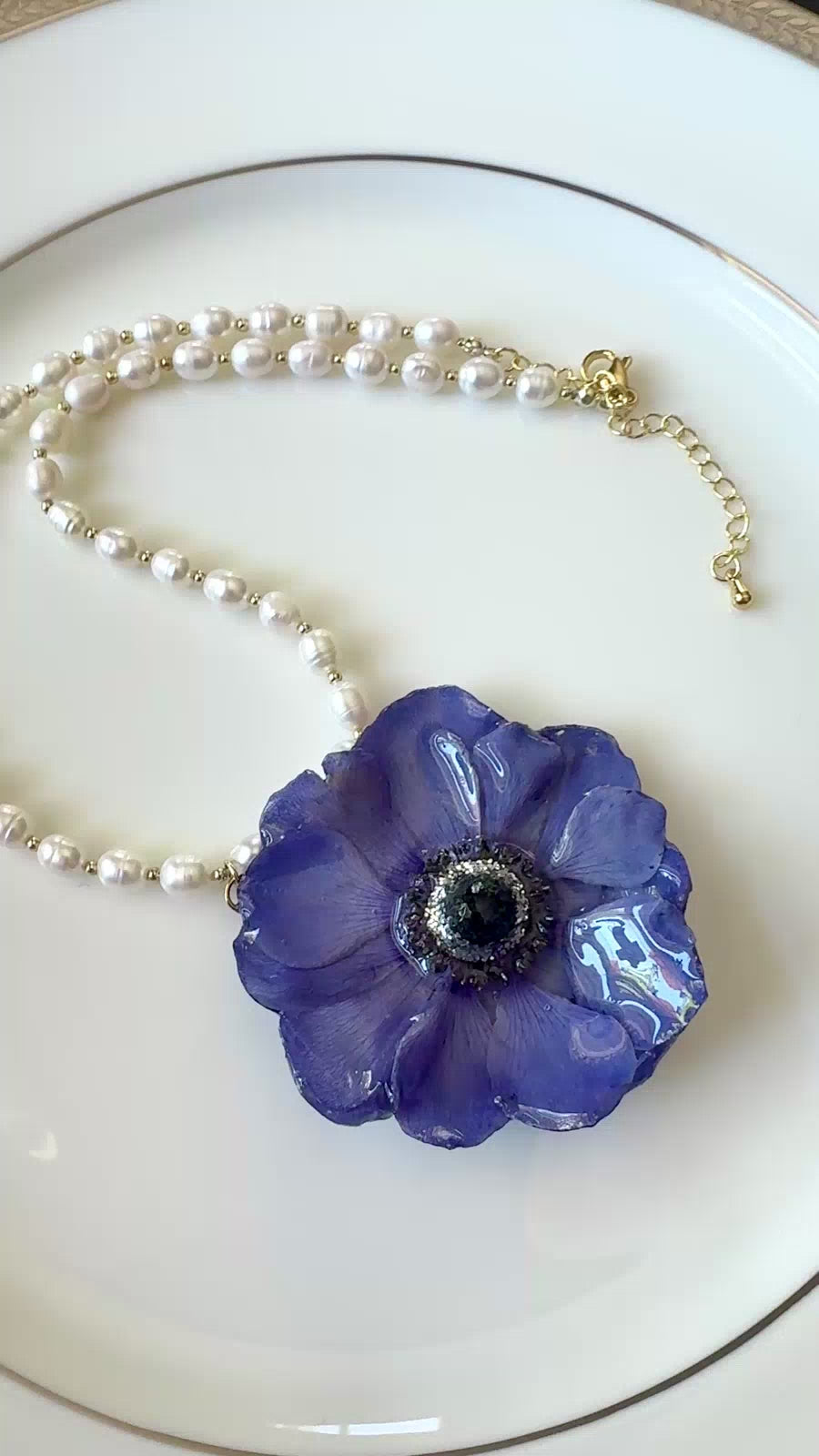 Blue-Purple Anemone Pearl Necklace
