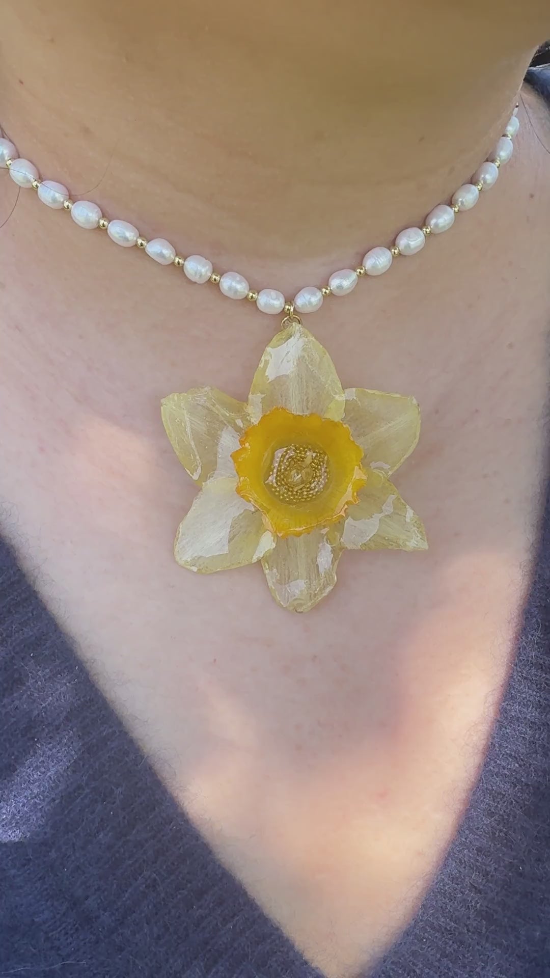 Yellow Daffodil Pearl Necklace